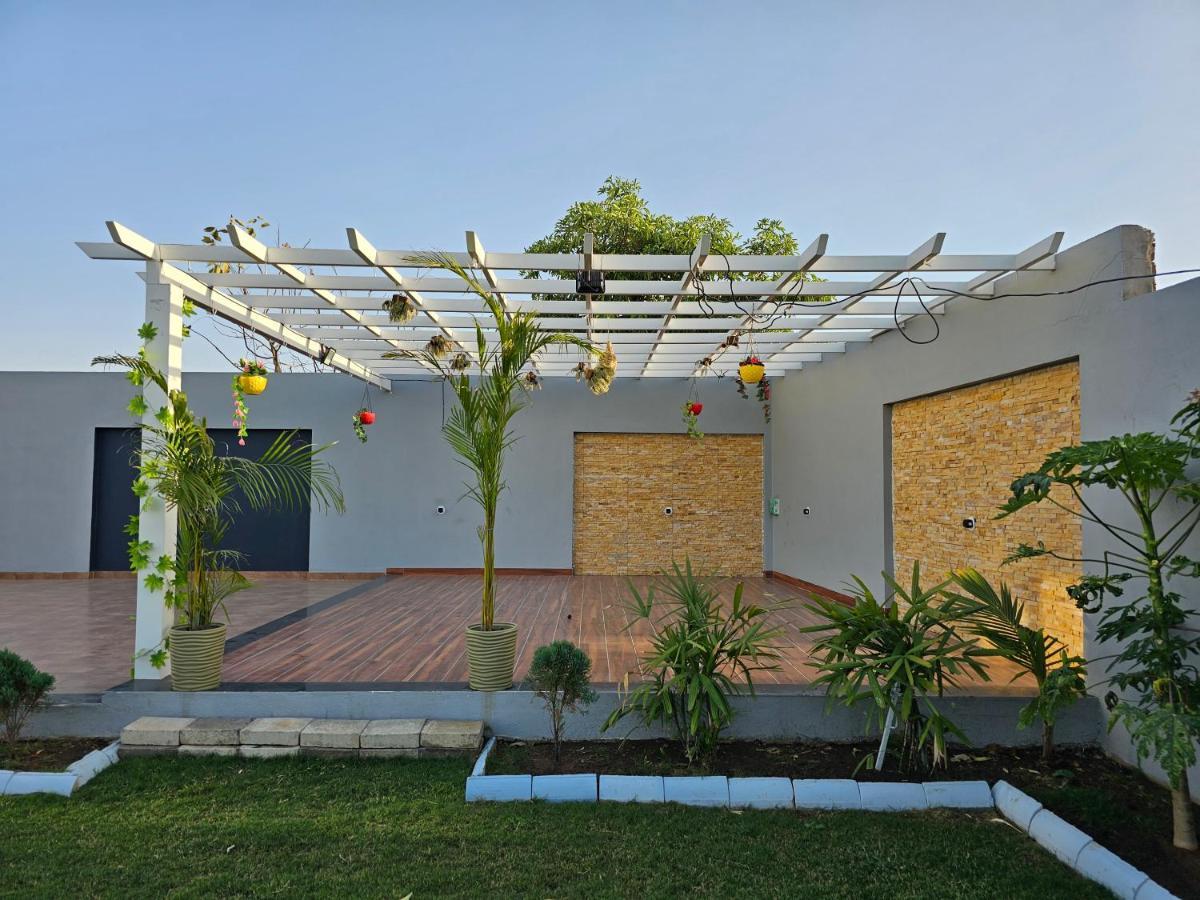 Shree Ambe Farmhouse Villa Ujjain Bagian luar foto