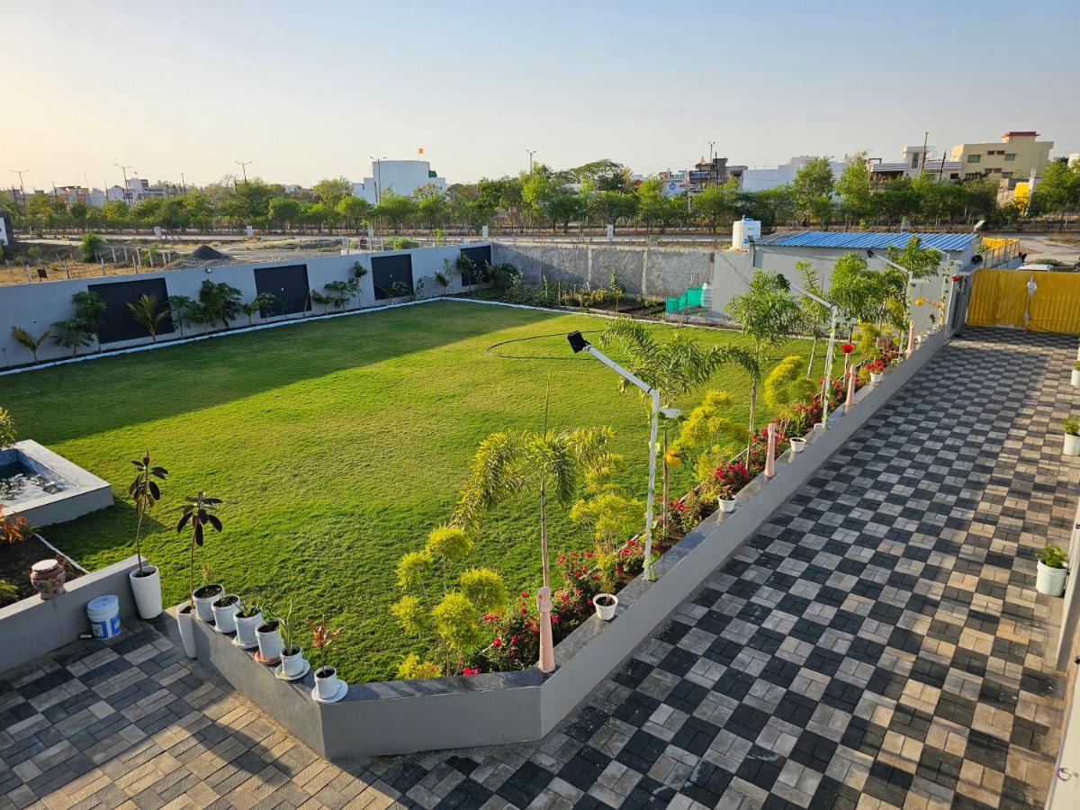 Shree Ambe Farmhouse Villa Ujjain Bagian luar foto